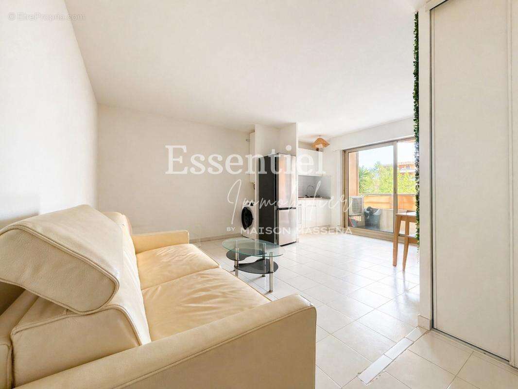 Appartement à CAGNES-SUR-MER