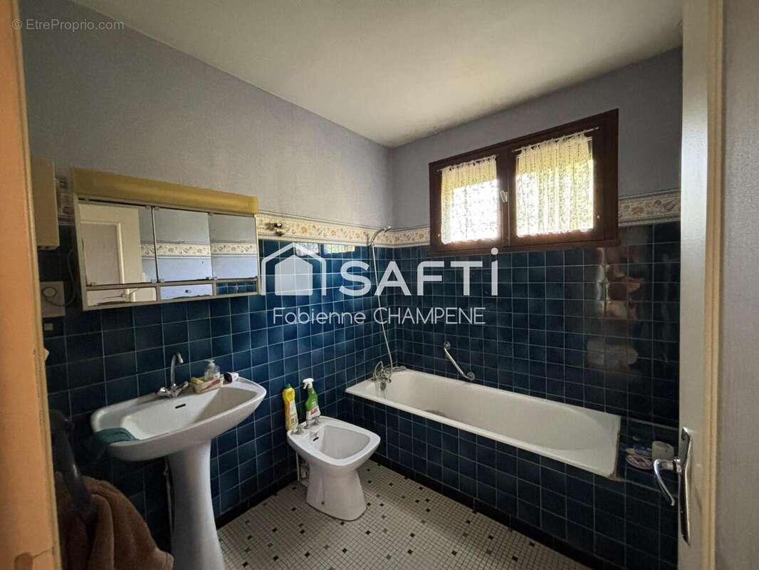 Photo 9 - Maison à MONTMOROT