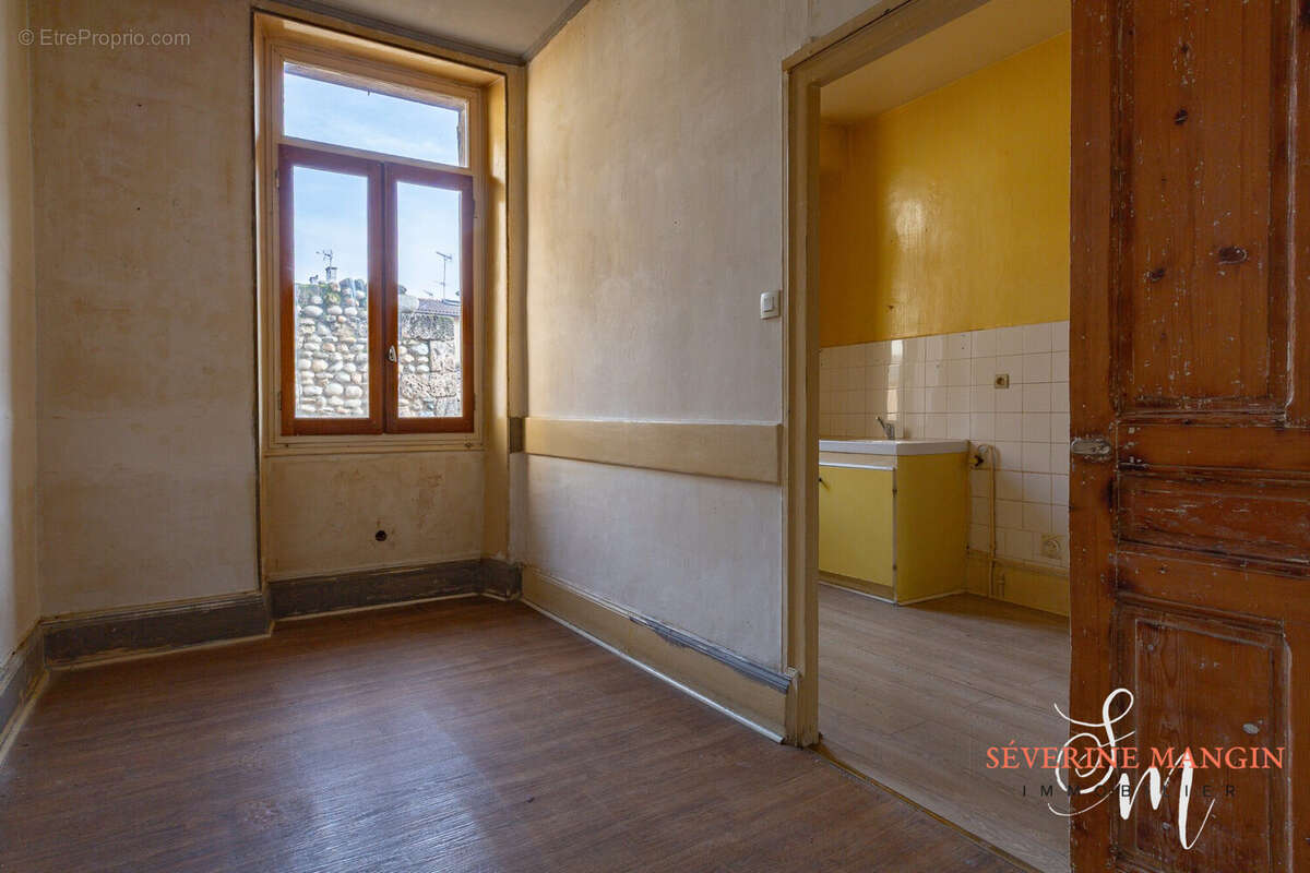 Maison à ROMANS-SUR-ISERE