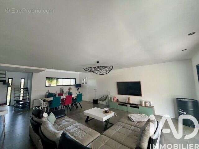 Photo 6 - Maison à LIGUGE