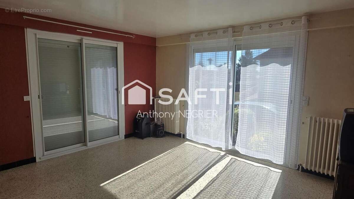 Photo 5 - Maison à SAINT-GEORGES-DES-GROSEILLERS