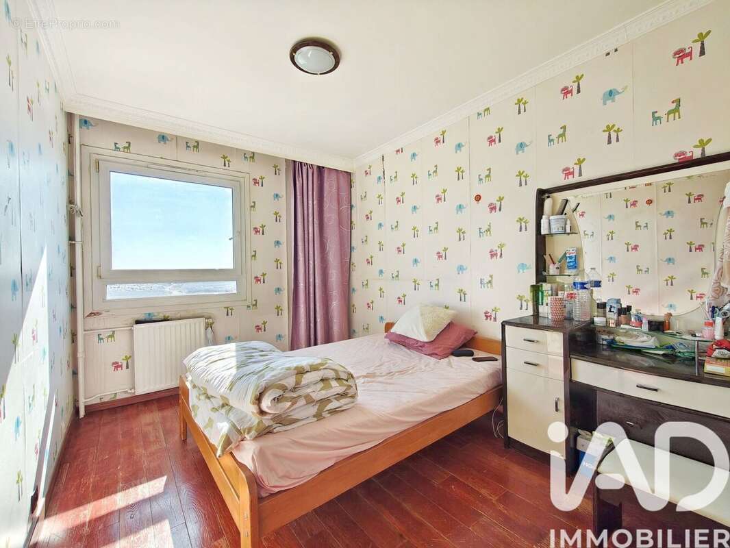 Photo 8 - Appartement à PARIS-18E