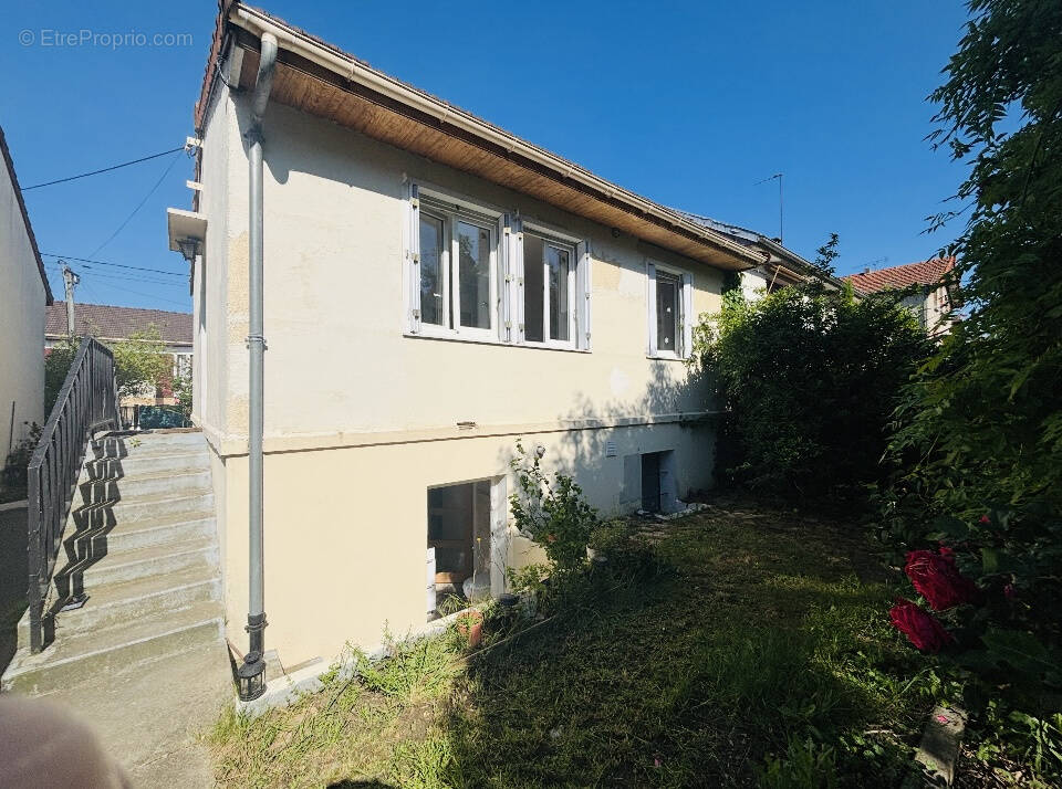 Maison à CHAMPIGNY-SUR-MARNE