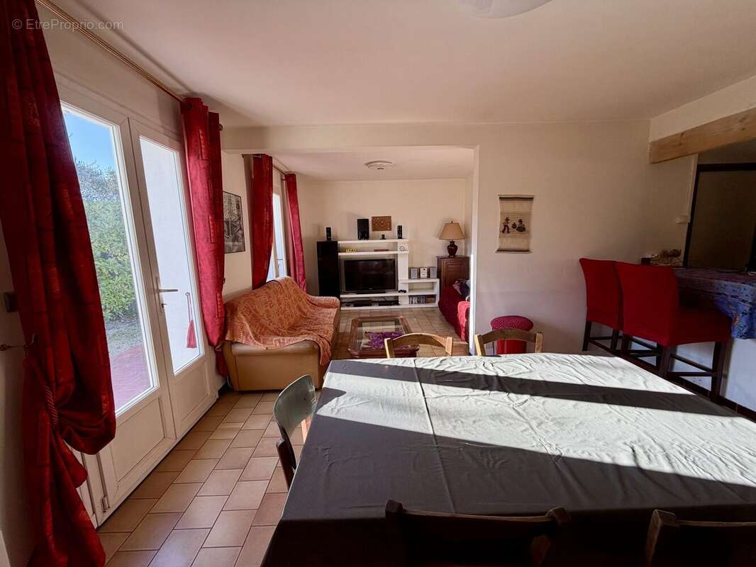 Maison à CAZILHAC