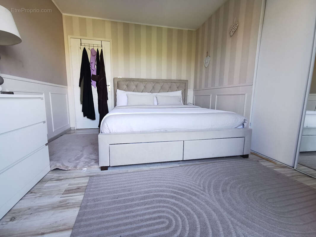 Maison à CHATELLERAULT