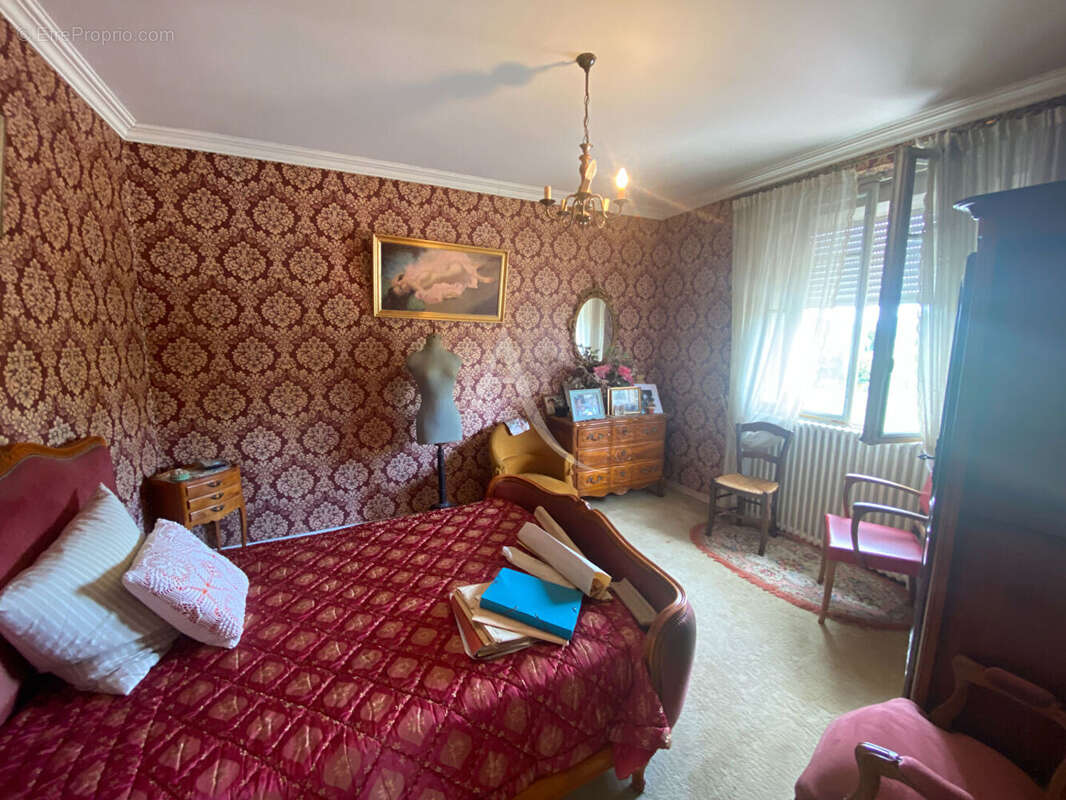Maison à VALDERIES