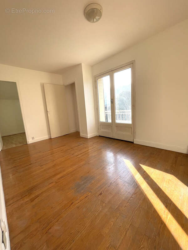 Maison à LE PONT-DE-CLAIX