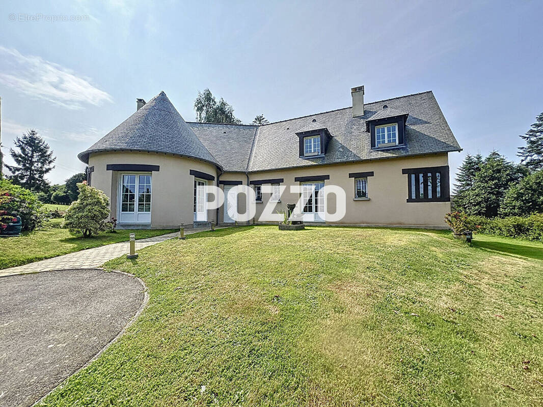 Maison à BARENTON
