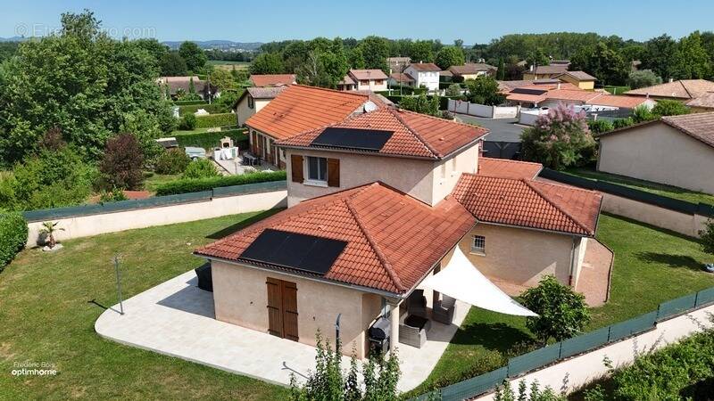 Maison à GRIEGES