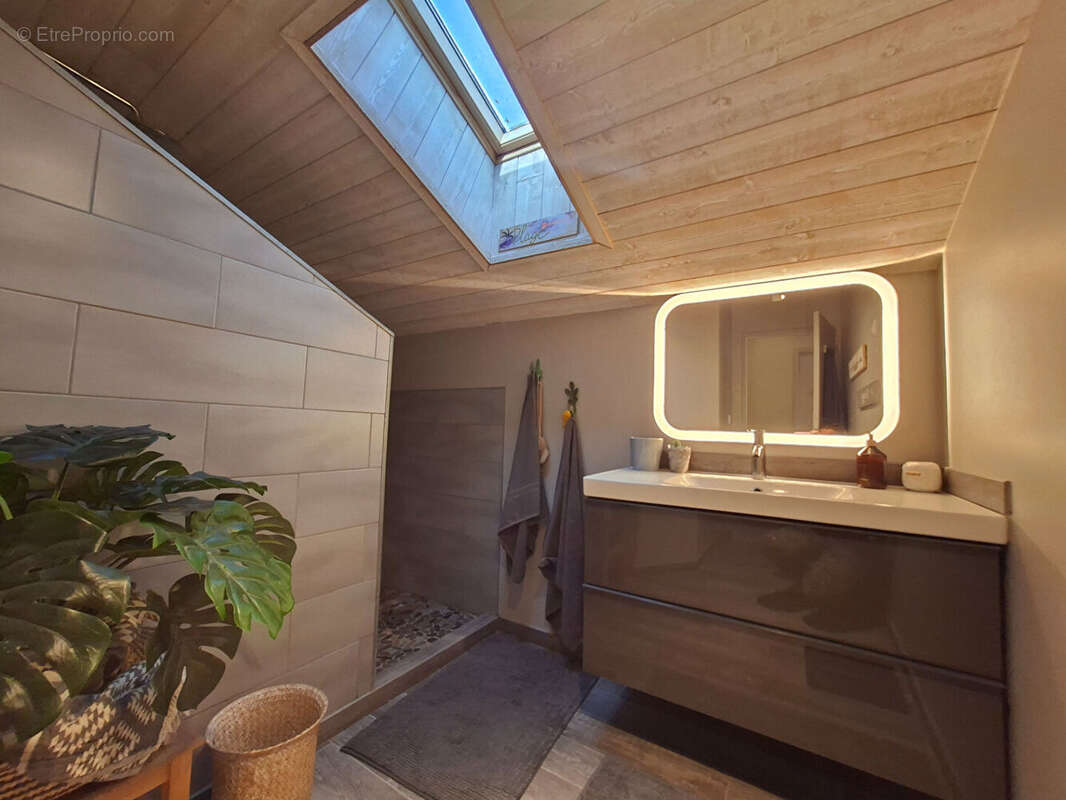 Maison à MOLIETS-ET-MAA