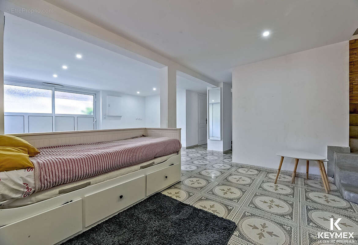 Maison à MONTMORENCY