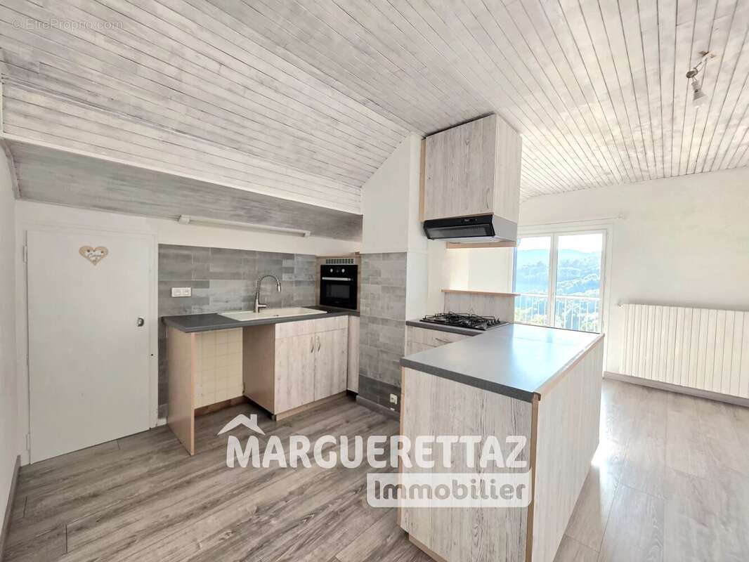 Appartement à VIUZ-EN-SALLAZ