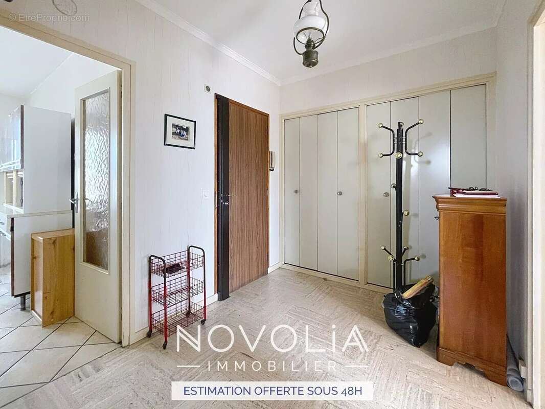 Appartement à LYON-8E