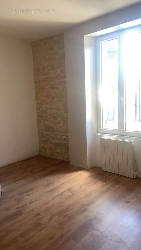 Maison à LA GUERCHE-SUR-L&#039;AUBOIS