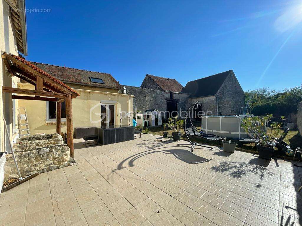 Maison à ECHILLEUSES