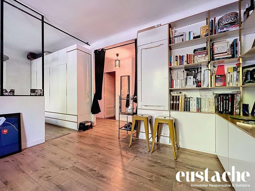 Appartement à PARIS-19E