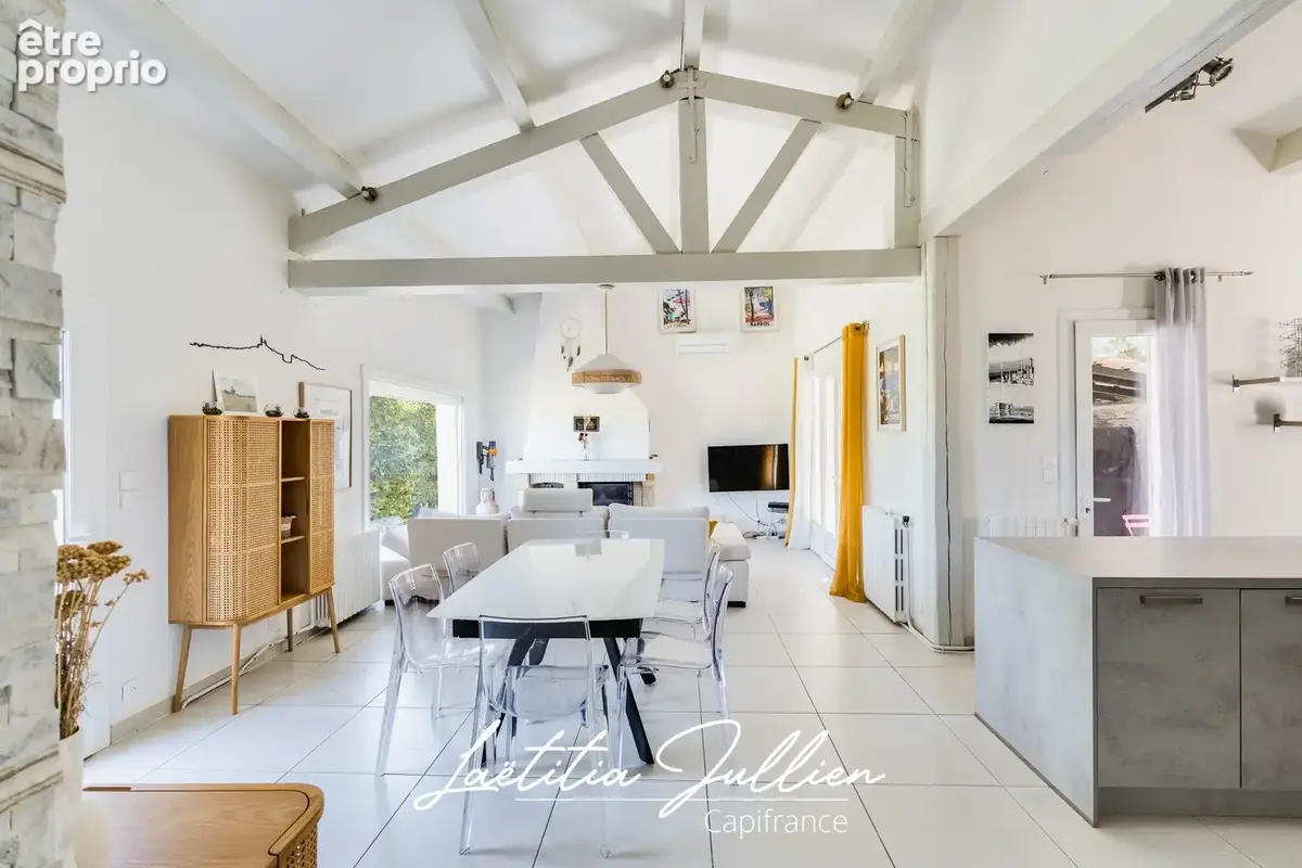 La Penne-sur-Huveaune – Maison T5 de plain-pied 155 m² – Piscine – Vue dégagée – Sans vis-à-vis - photo 14