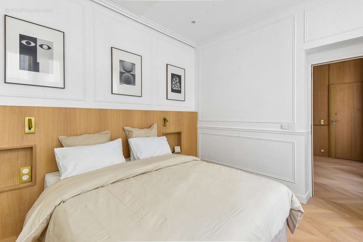 Appartement à PARIS-6E