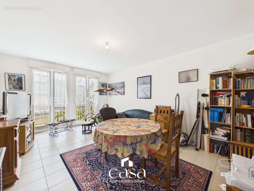 Appartement à FALAISE