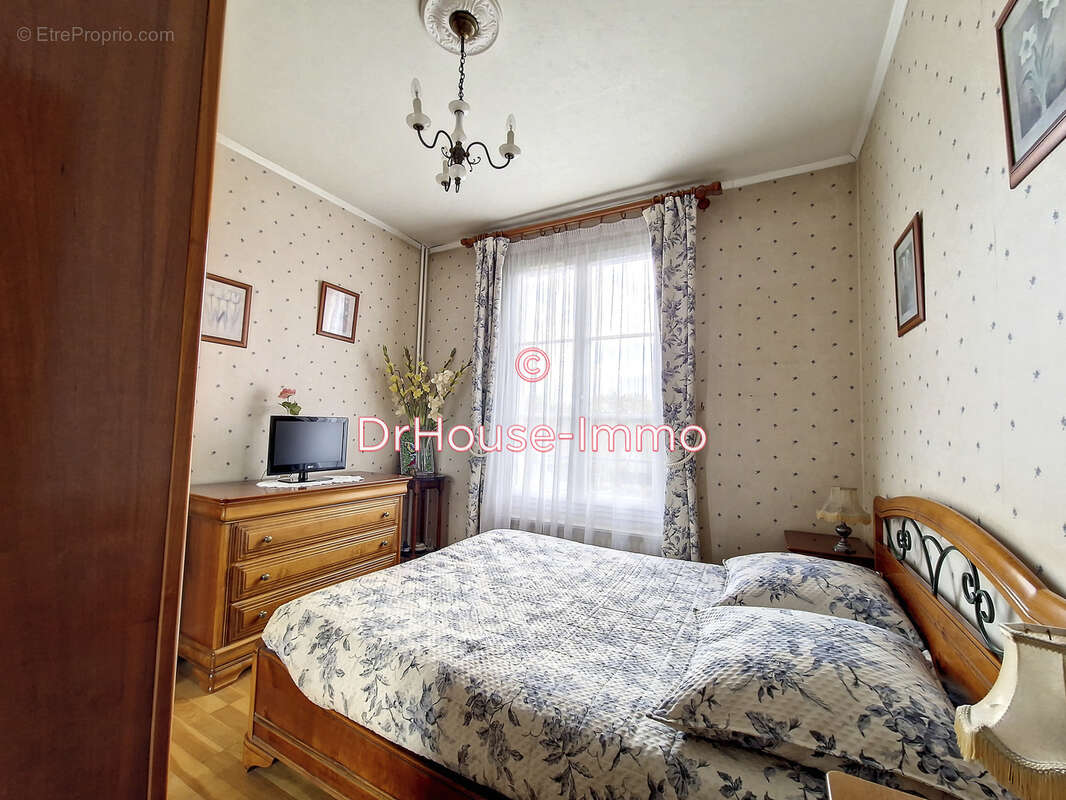 Appartement à LE BOURGET