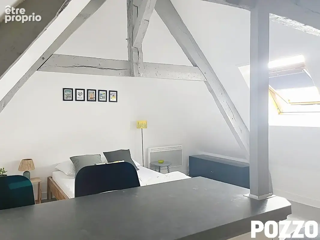 A Vendre  ,  Appartement type  studio  de charme en plein centre villle à Bayeux (14400) - photo 3