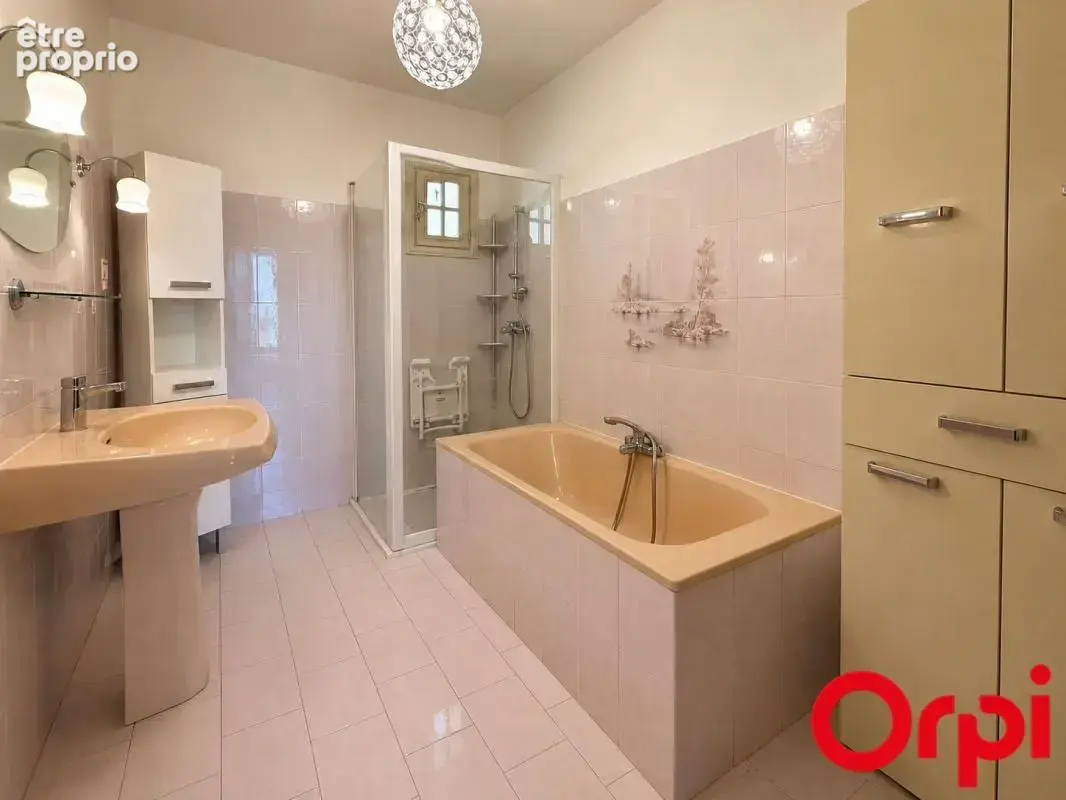 À vendre maison 107 m² + t2 indépendant – 1 230 m² de jardin – piscine - saint mitre 13013 - photo 14