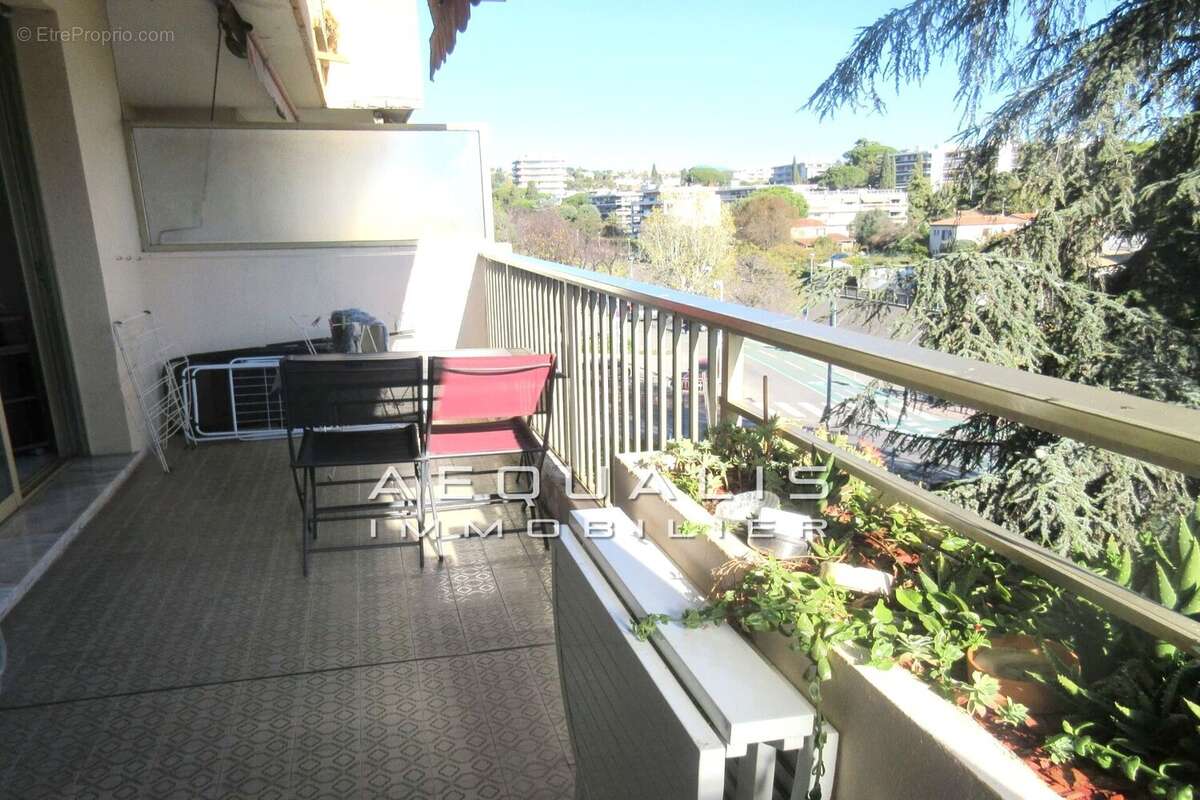 Appartement à CAGNES-SUR-MER