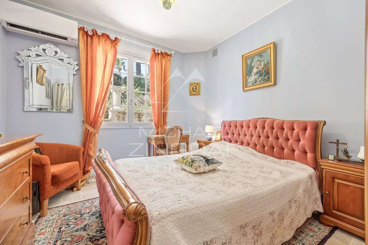 Maison à VENCE