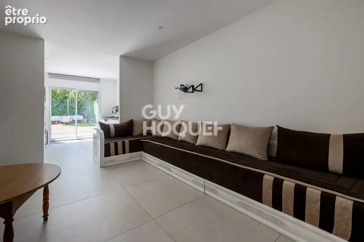 AUBIERE - Villa moderne de 150 m² avec piscine - photo 16