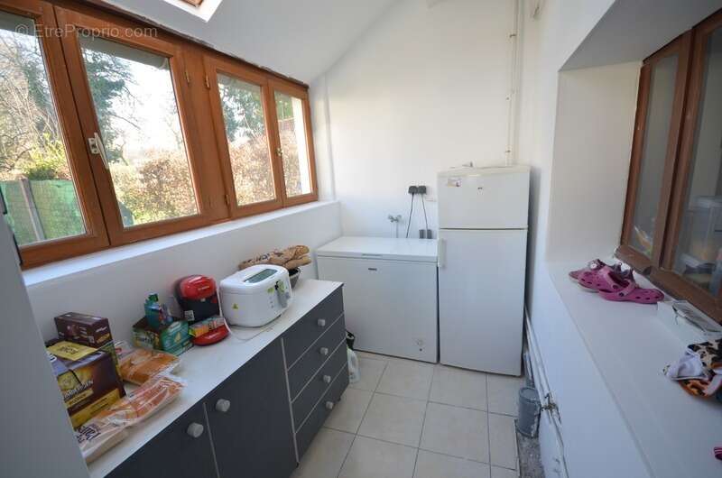 Proche de LA FERTE GAUCHER (77) et de MONTMIRAIL (51) à vendre maison de village de 6 pièces - photo 5