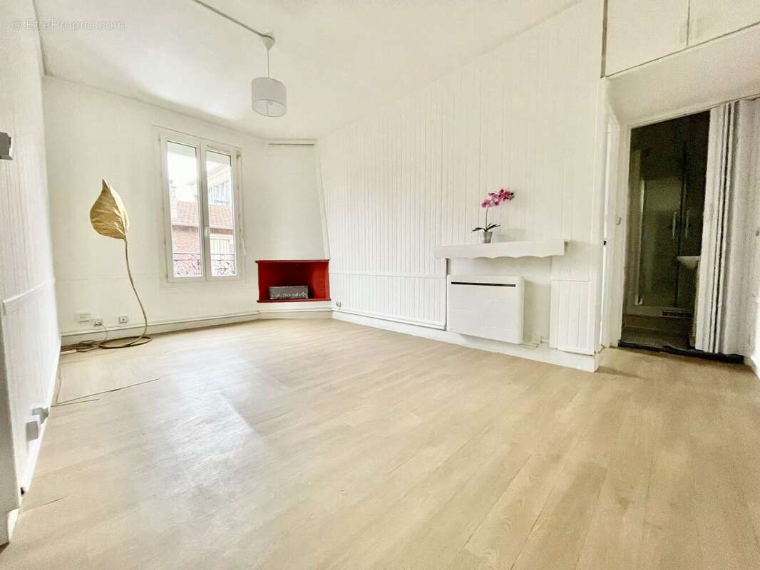 Appartement à ASNIERES-SUR-SEINE