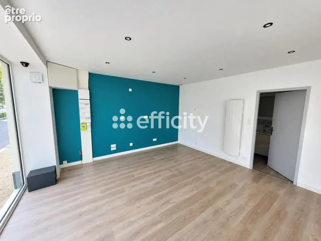 Locaux/Biens immobiliers - photo 2