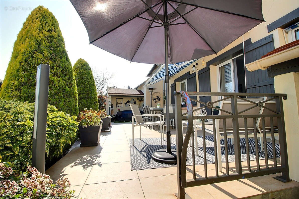 Maison à NOGENT-LE-ROI