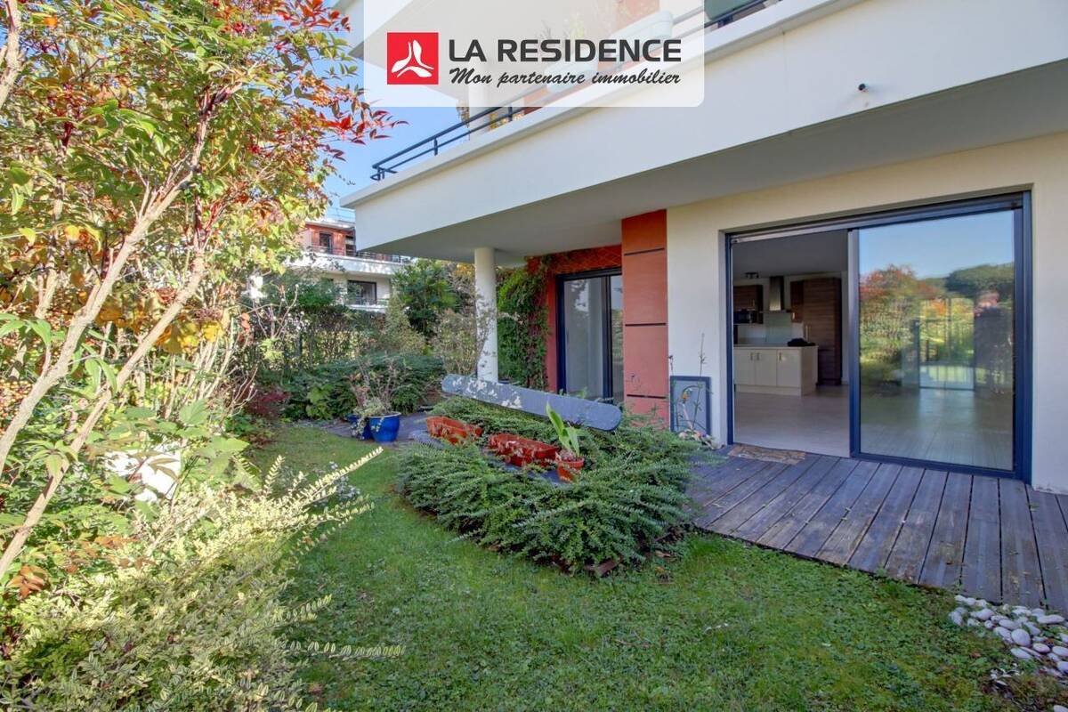 Appartement à MONT-SAINT-AIGNAN