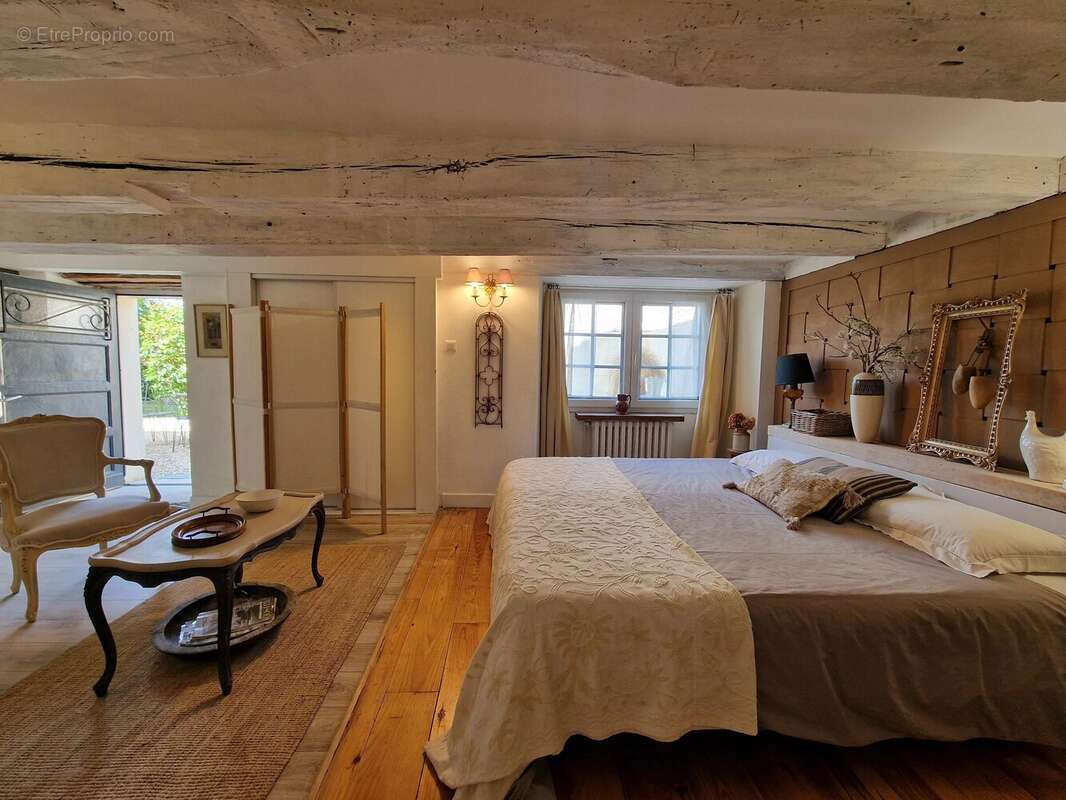 Appartement à SIGOULES