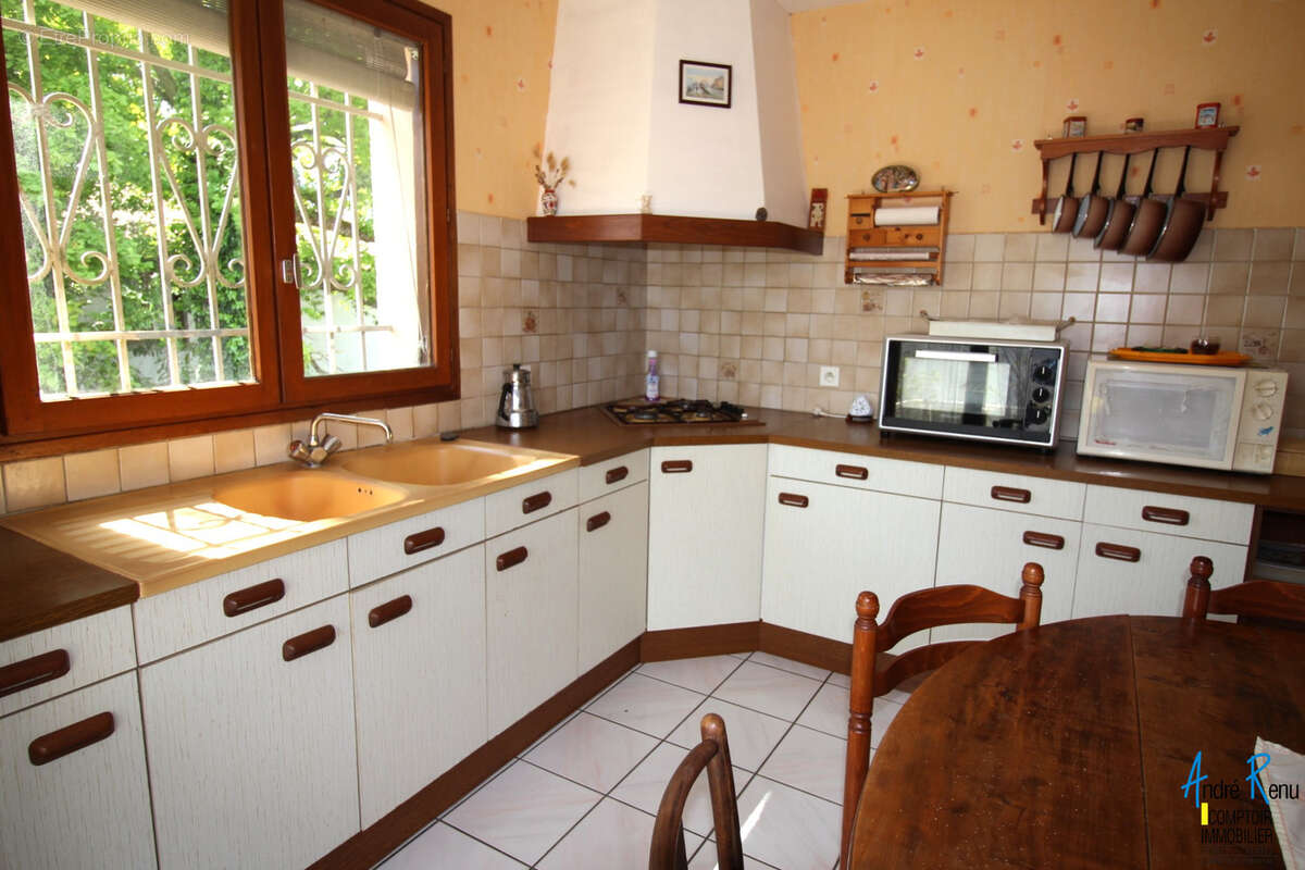 Maison à SAINT-GEORGES-DE-DIDONNE