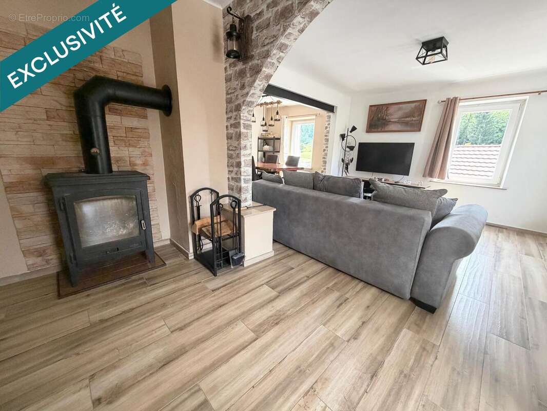 Maison 110 m² à Hottviller  - photo 2