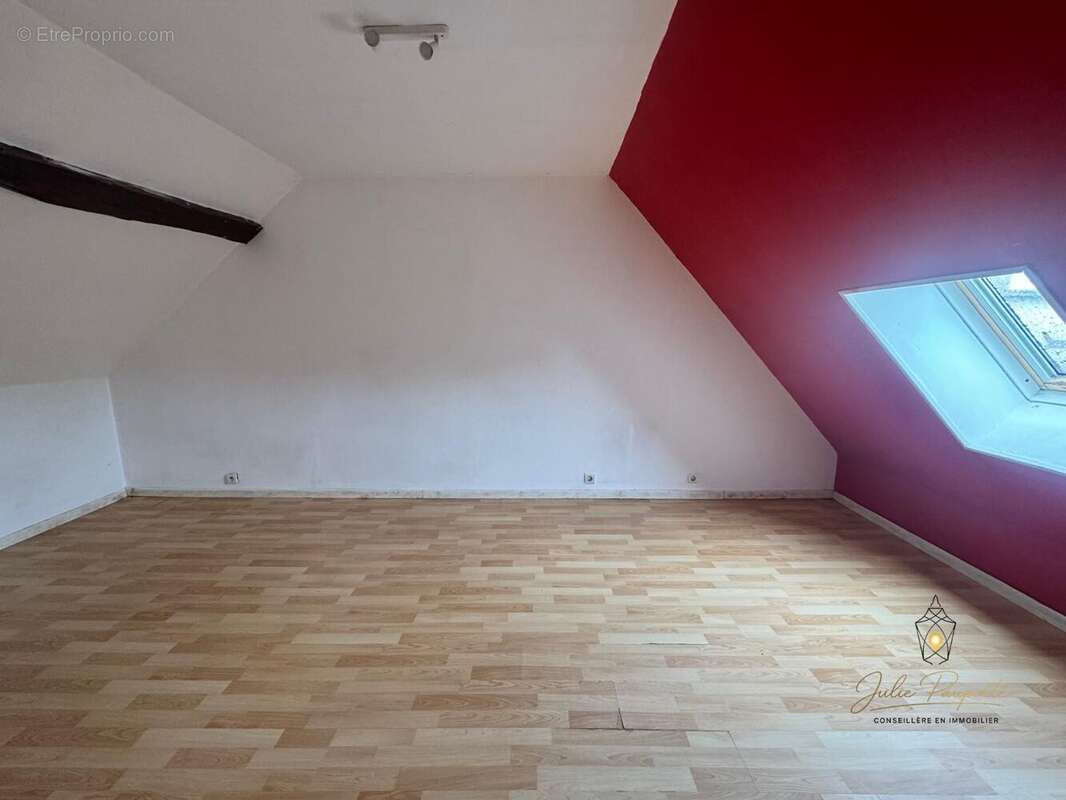 Maison 3 pièces 90 m² à vendre à Gy-Les-Nonains (45220) - photo 16