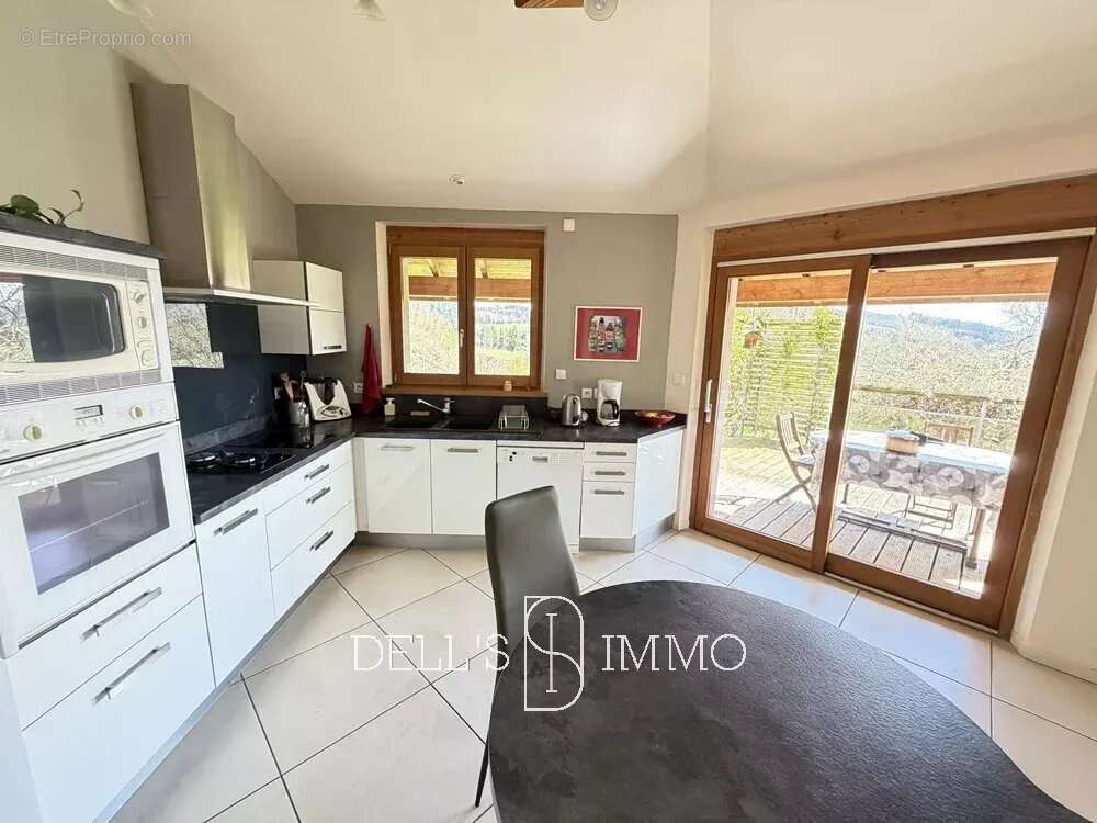 Maison à BELLEVILLE