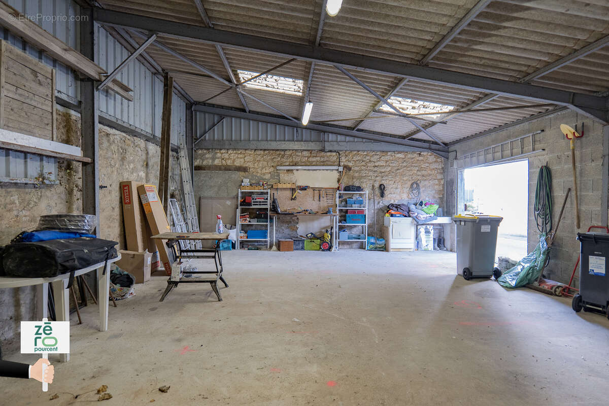 Maison à SAINT-CYR-EN-TALMONDAIS