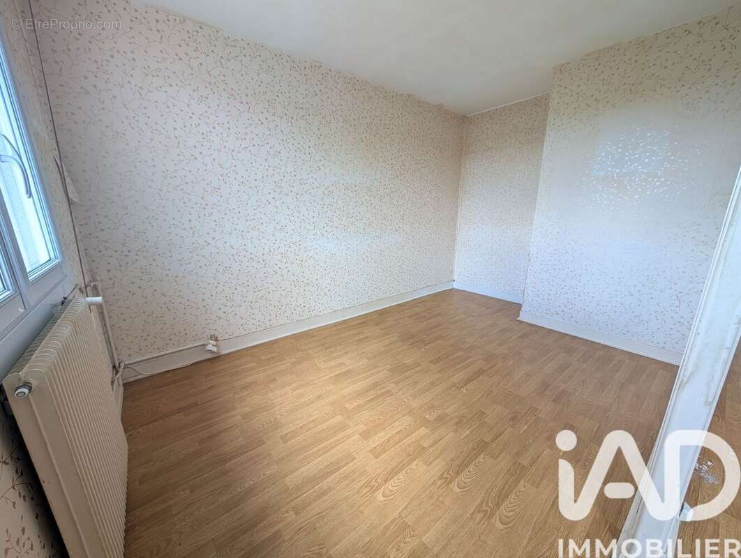 Photo 8 - Appartement à SAINT-JEAN-DE-LA-RUELLE