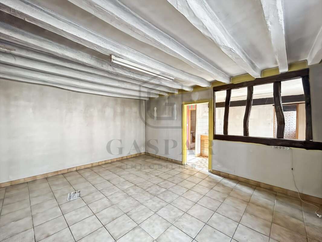 Maison à CONCHES-EN-OUCHE