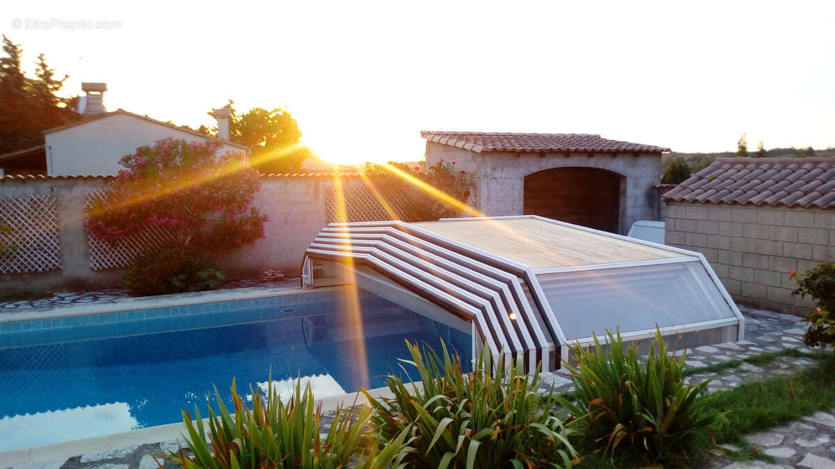 Maison à BELLEGARDE