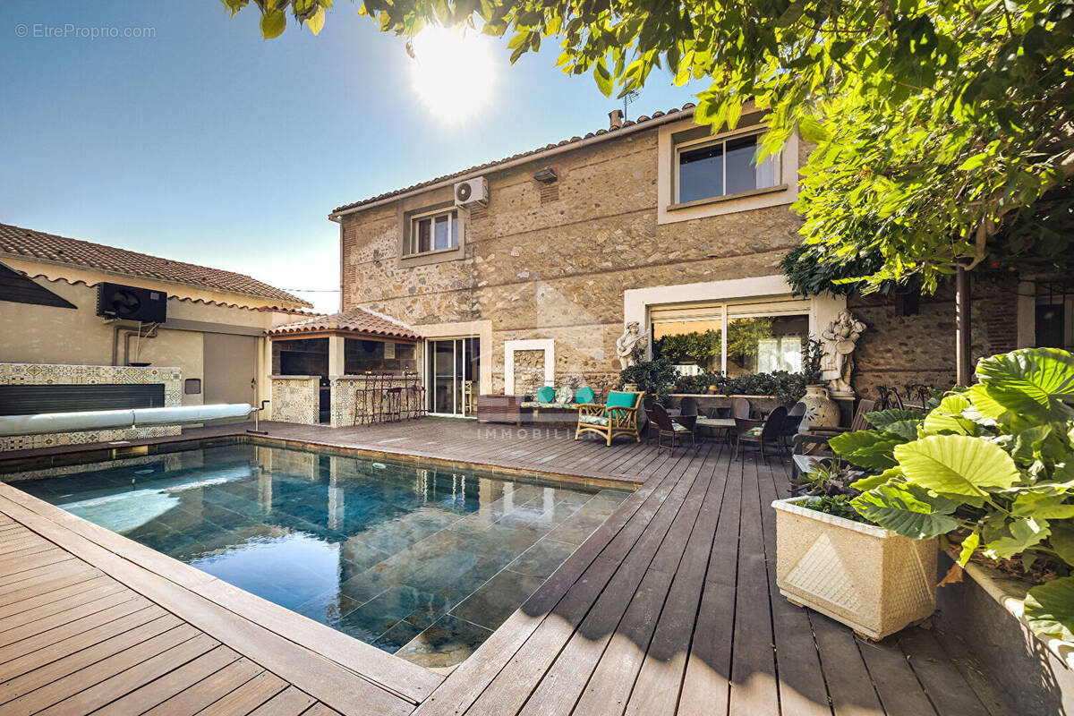 Maison à VILLELONGUE-DE-LA-SALANQUE