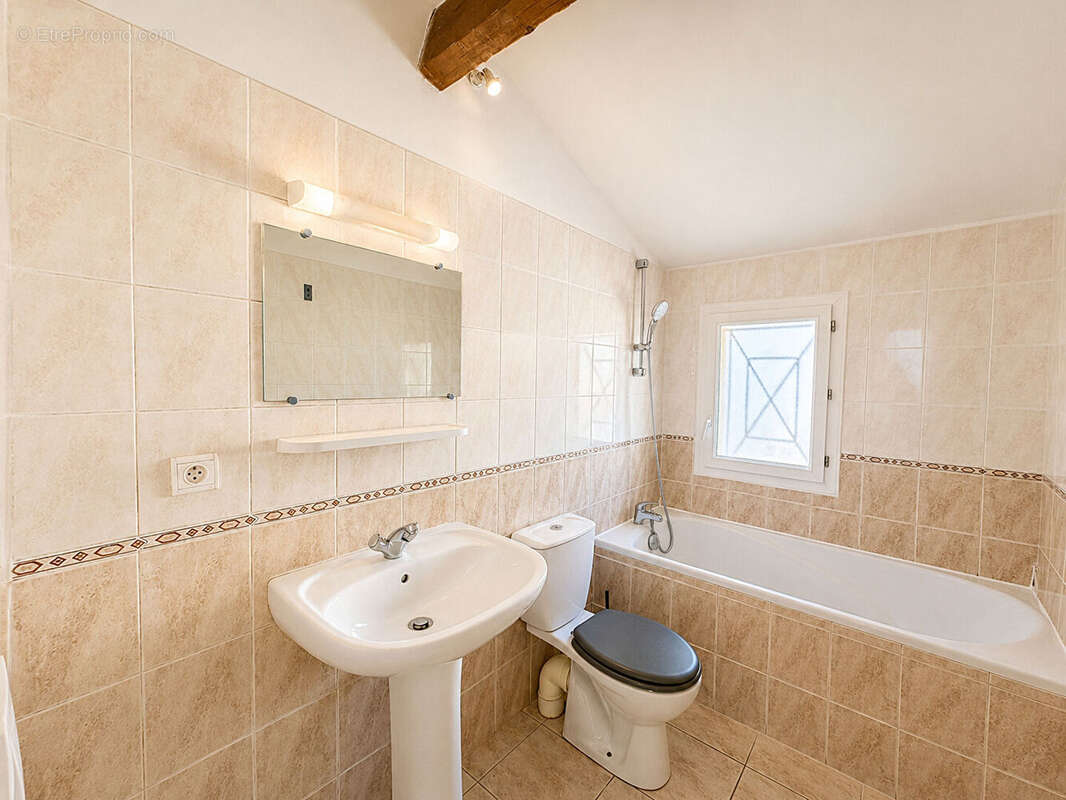 Maison 86m² à libourne - photo 5