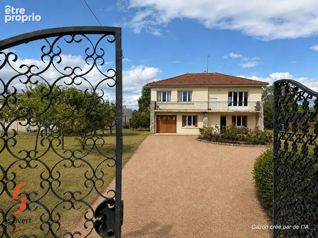 Maison à DOMERAT