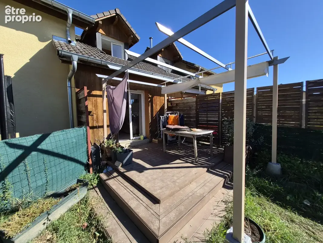 Maison jumelée de 2011 de 53 m2 édifiée sur un terrain de 190 m2 - photo 10