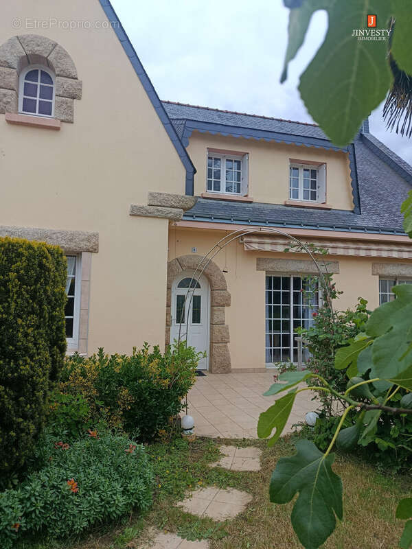 Maison à CAUDAN
