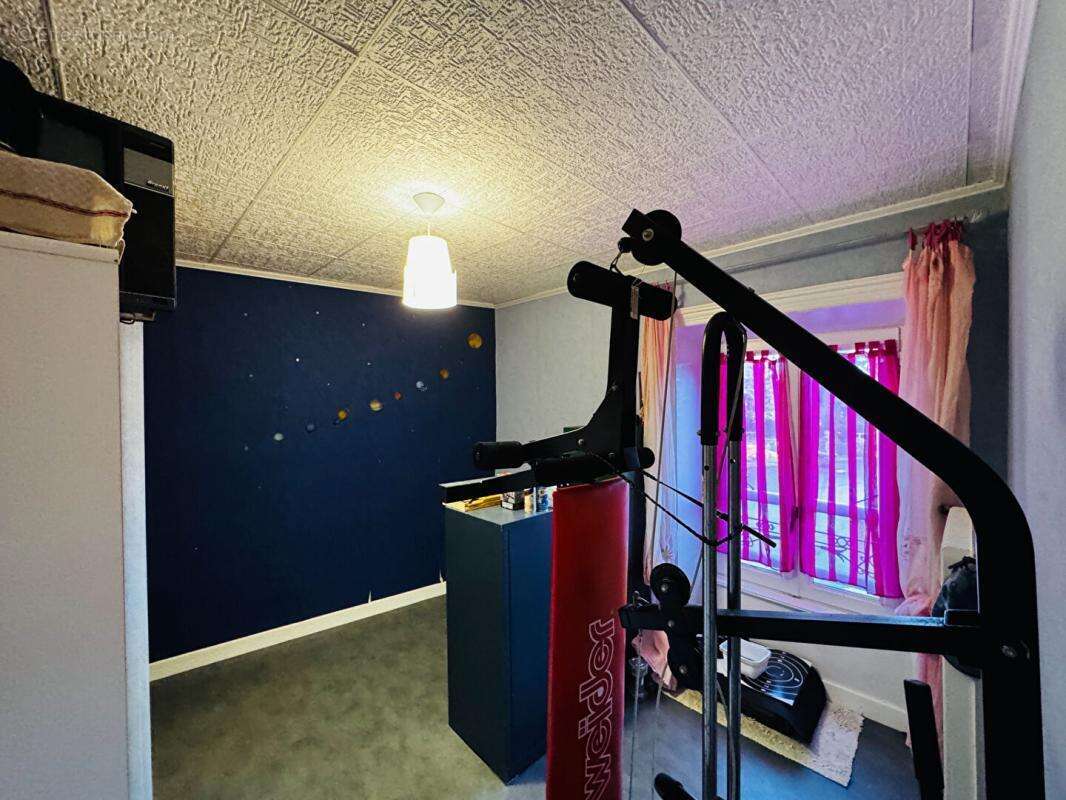 Appartement à SAINT-HAON-LE-CHATEL