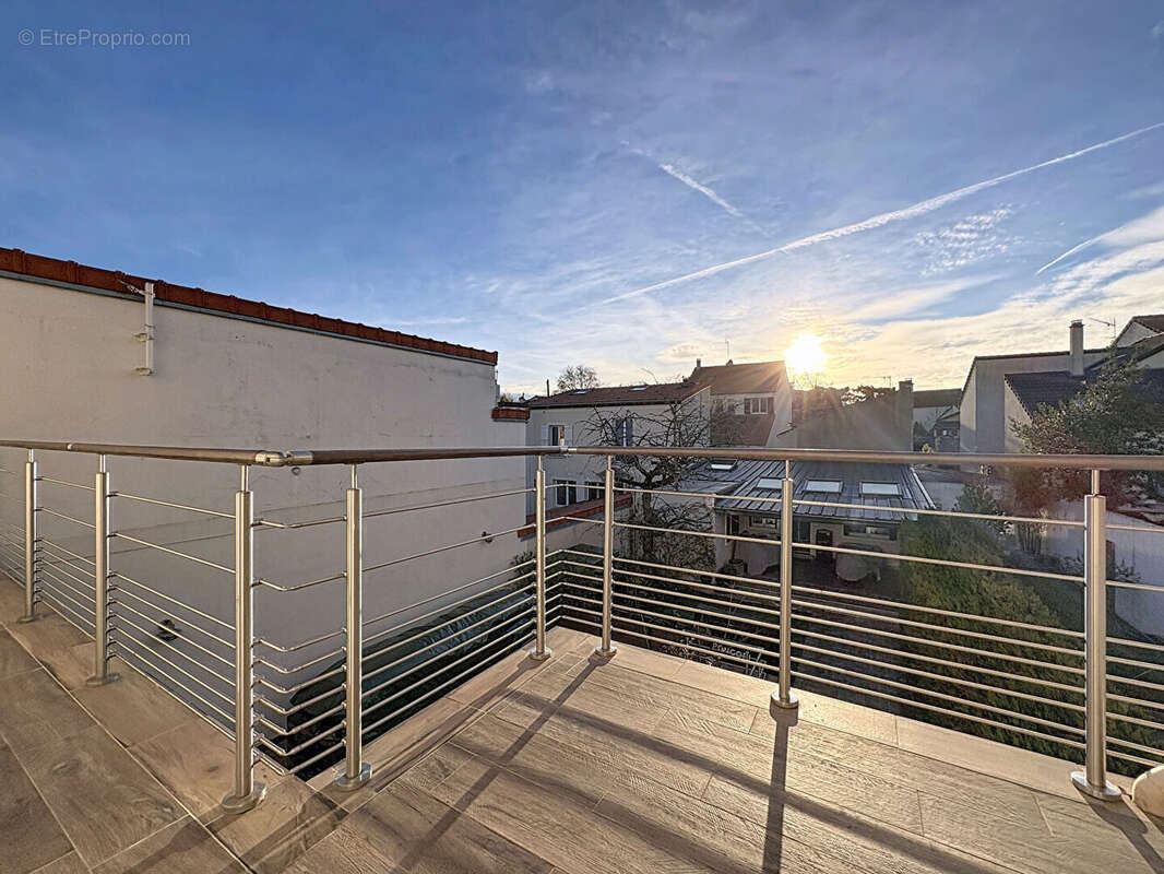 Maison à NANTERRE